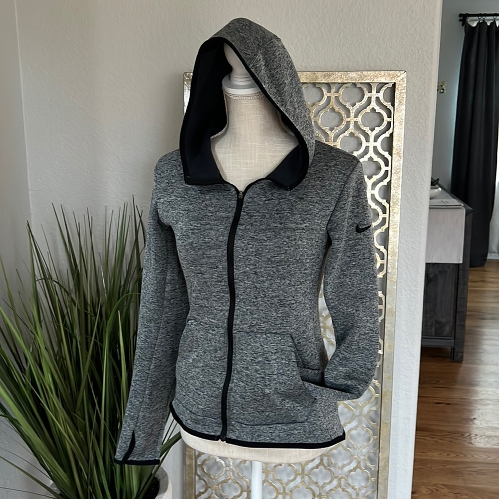 NIKE full zip hoodie. DRI FIT